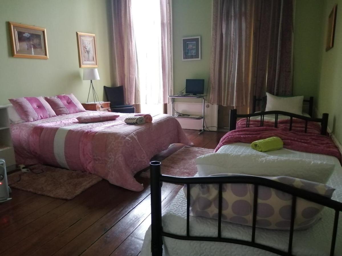 Casa Dragao Bed & Breakfast Porto Luaran gambar