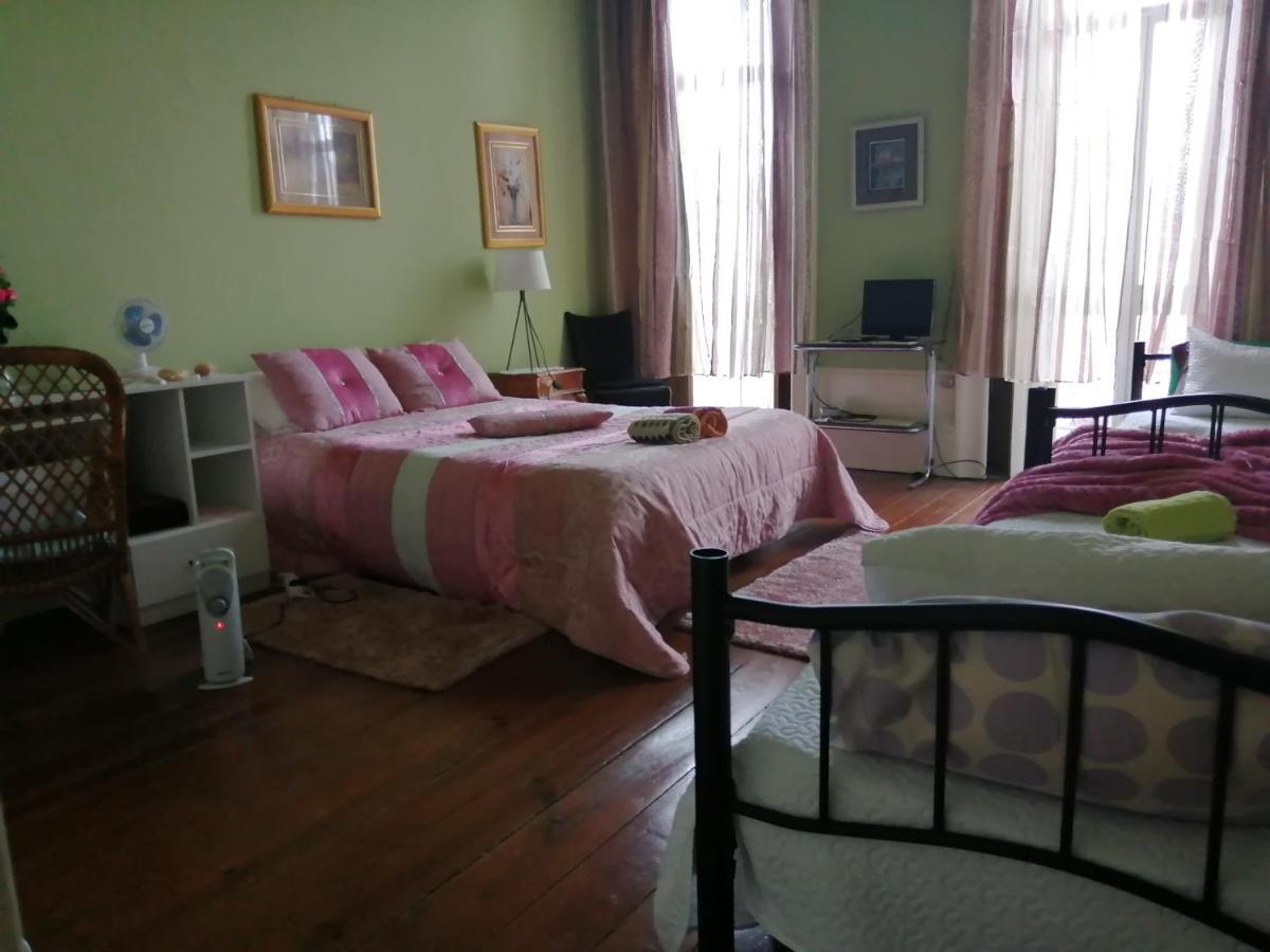 Casa Dragao Bed & Breakfast Porto Luaran gambar