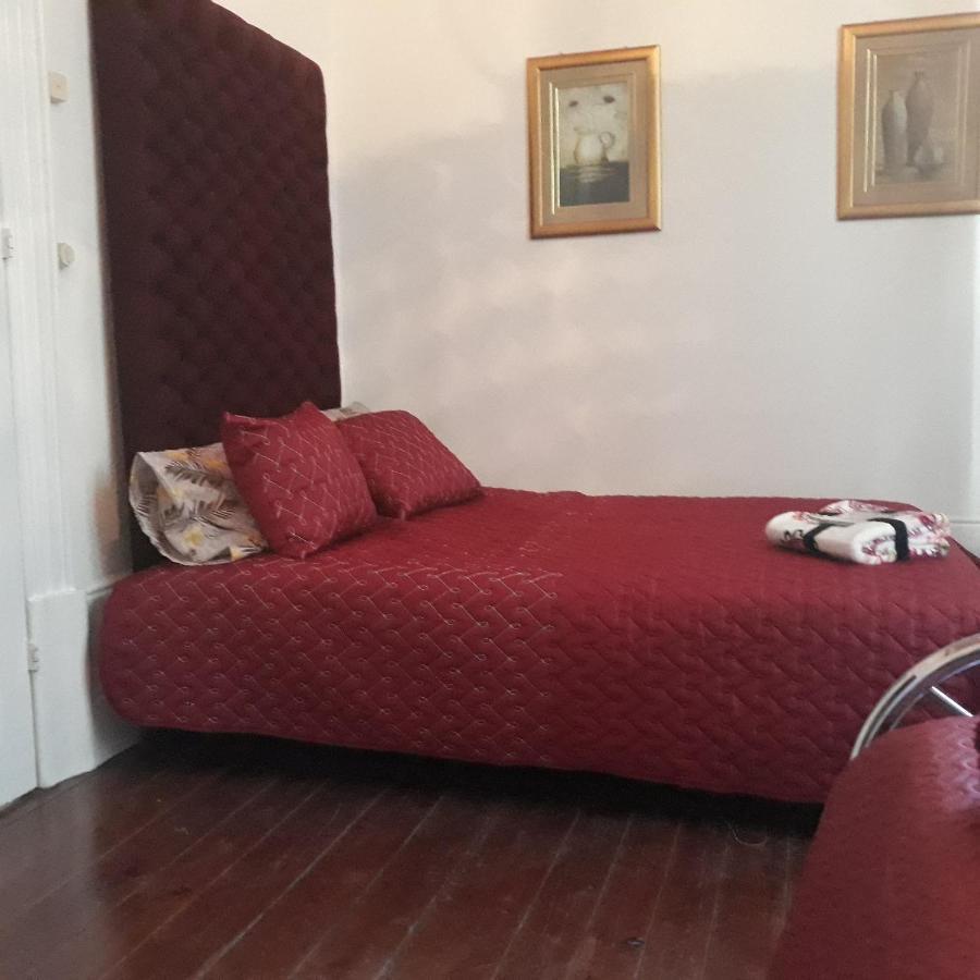 Casa Dragao Bed & Breakfast Porto Luaran gambar